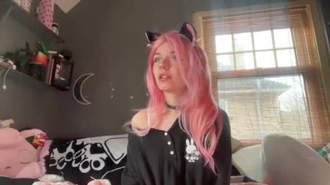 lizzybunny online show from February 17, 2:15 pm