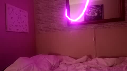 LjCherry online show from October 12, 4:33 am