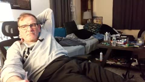 LongDick Daddy online show from October 26, 12:38 am