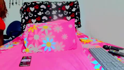 Snapshot of loaisisadaams chatting on January 28, 1:39 am loaisisAdamss online show from January 28, 1:39 am