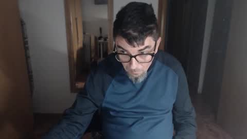 lobosolitario73 online show from November 9, 11:58 pm