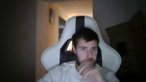 lobo online show from October 15, 12:05 pm