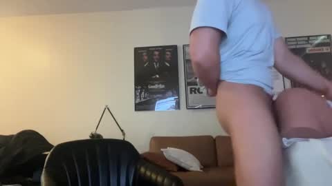 Snapshot of lockdownlove chatting on January 29, 2:42 pm lockdownlove online show from January 29, 2:42 pm