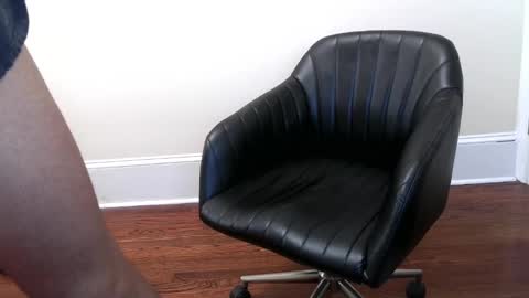 Snapshot of lockdownlove chatting on March 5, 2:01 pm lockdownlove online show from March 5, 2:01 pm