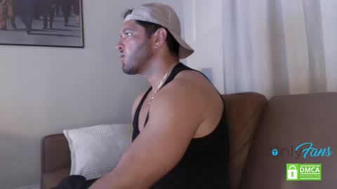 Snapshot of lockdownlove chatting on October 14, 2:23 am lockdownlove online show from October 14, 2:23 am