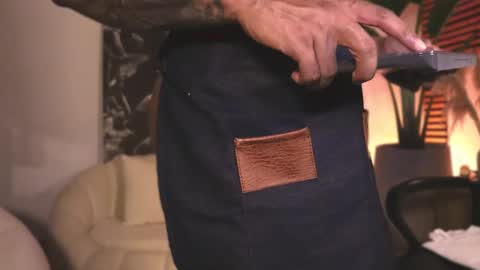 Snapshot of logan_varela chatting on February 6, 3:06 am logan_varela online show from February 6, 3:06 am