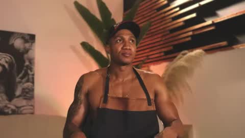 Snapshot of logan_varela chatting on February 6, 6:08 am logan_varela online show from February 6, 6:08 am