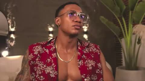 Snapshot of logan_varela chatting on February 22, 3:36 pm logan_varela online show from February 22, 3:36 pm