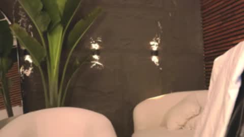 Snapshot of logan_varela chatting on February 26, 4:03 am logan_varela online show from February 26, 4:03 am