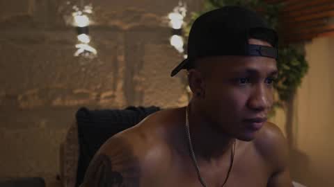 Snapshot of logan_varela chatting on October 4, 2:59 pm logan_varela online show from October 4, 2:59 pm