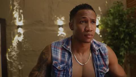 Snapshot of logan_varela chatting on November 20, 1:44 pm logan_varela online show from November 20, 1:44 pm