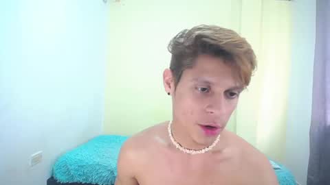 Snapshot of loganevans8 chatting on February 5, 6:04 pm Logan online show from February 5, 6:04 pm