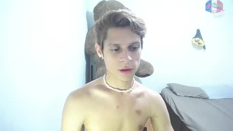 Snapshot of loganevans8 chatting on March 3, 9:37 pm Logan online show from March 3, 9:37 pm