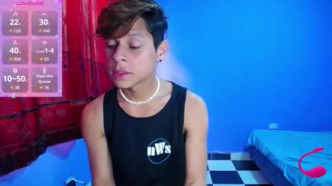 Snapshot of loganevans8 chatting on September 10, 6:41 pm Logan online show from September 10, 6:41 pm