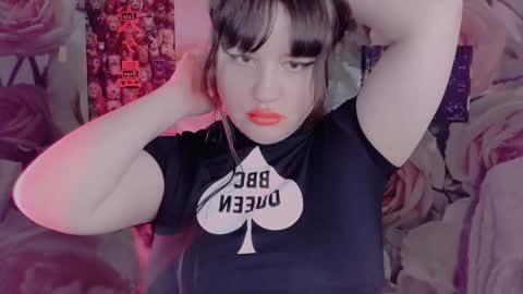 Snapshot of lola_chi chatting on February 1, 11:48 pm Lola Chi online show from February 1, 11:48 pm