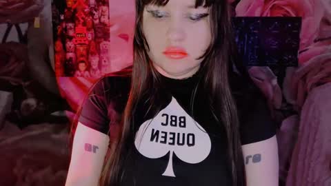 Snapshot of lola_chi chatting on February 2, 3:10 am Lola Chi online show from February 2, 3:10 am