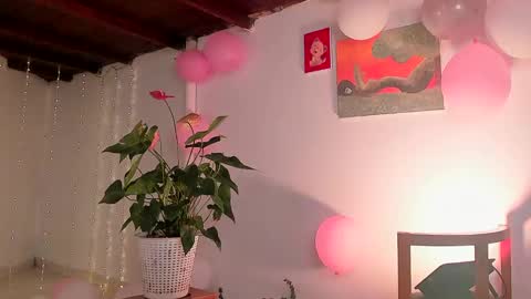 mara online show from January 12, 11:47 pm