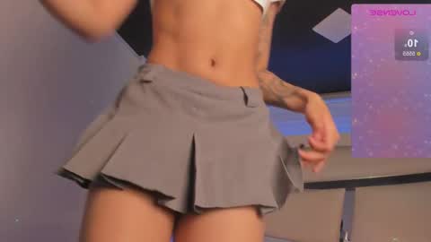 lola_js online show from September 25, 9:51 pm