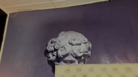 lola red online show from December 27, 5:26 pm