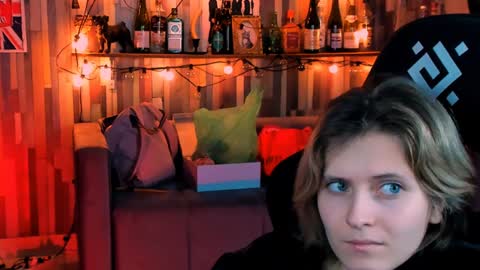 Snapshot of lolaasmus chatting on December 18, 3:11 pm I consider myself the god Loki but life just calls me LOL online show from December 18, 3:11 pm