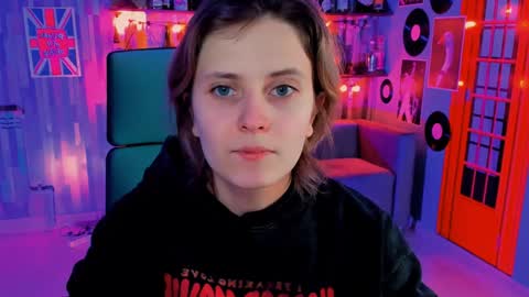 Snapshot of lolaasmus chatting on December 20, 5:14 am I consider myself the god Loki but life just calls me LOL online show from December 20, 5:14 am