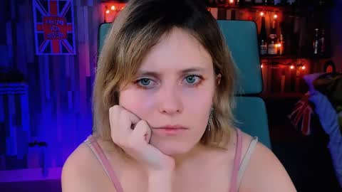 Snapshot of lolaasmus chatting on January 17, 2:07 pm I consider myself the god Loki but life just calls me LOL online show from January 17, 2:07 pm