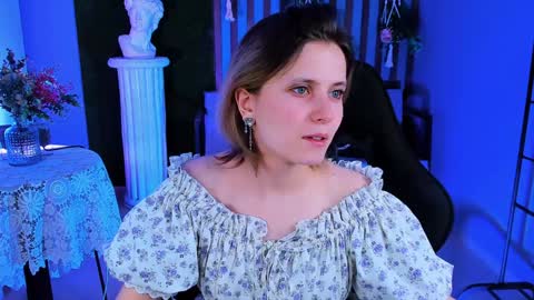 Snapshot of lolaasmus chatting on January 23, 2:17 pm I consider myself the god Loki but life just calls me LOL online show from January 23, 2:17 pm