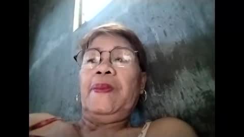 tey online show from October 19, 10:54 pm