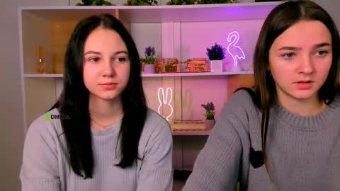 lole ti online show from December 22, 5:59 am