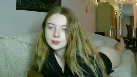 Lilly online show from December 24, 8:27 pm