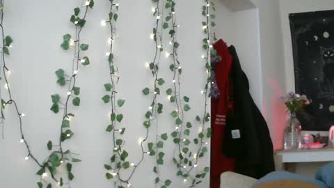 Lilly online show from March 9, 11:25 am