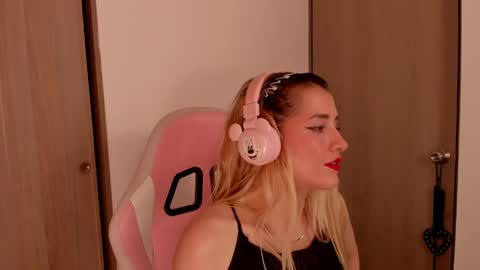 Lolly online show from February 27, 3:47 am