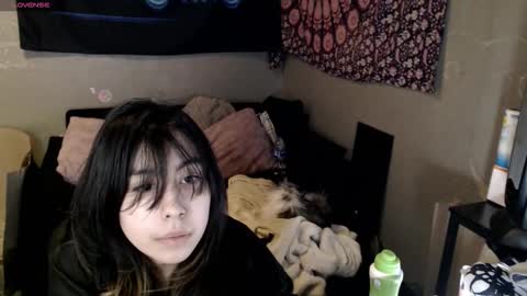 londonray online show from October 29, 7:43 am