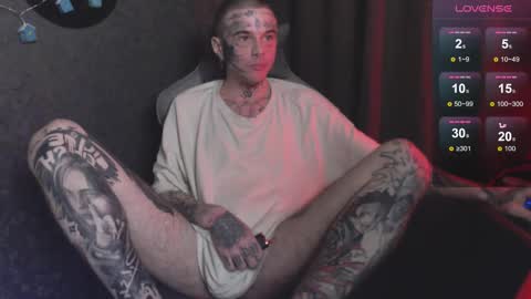 Chris online show from December 17, 2:22 pm