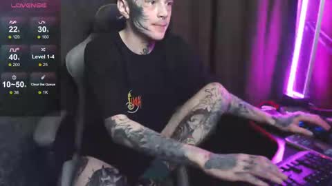 Chris online show from January 10, 8:37 pm