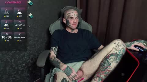 Chris online show from October 6, 3:09 pm