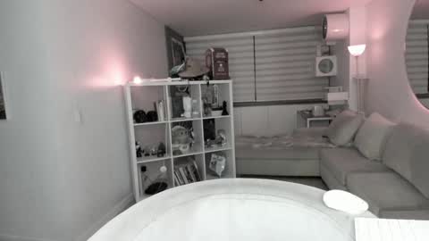 SABRINA online show from January 17, 4:39 am