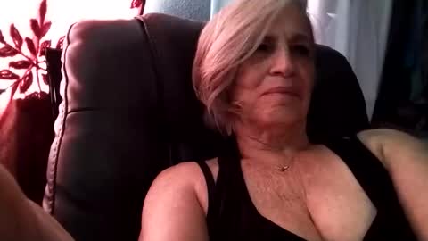 lonelylana1955 online show from October 17, 4:42 pm