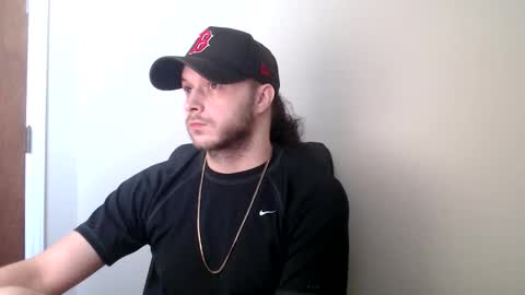 Snapshot of long_18 chatting on December 16, 9:20 pm Long18 online show from December 16, 9:20 pm