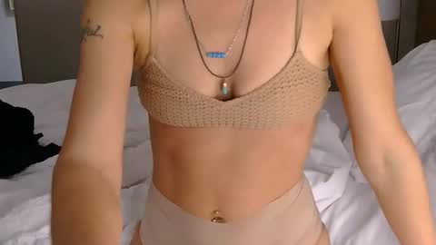 Cutenurse91 online show from November 4, 12:48 pm