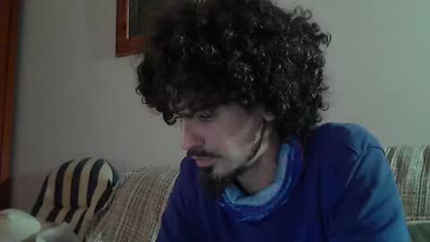 Snapshot of longnight5 chatting on December 6, 7:56 pm Alejandro Rulitos Twitter longnight55 Intagram 5longnight5 online show from December 6, 7:56 pm