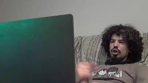 Snapshot of longnight5 chatting on January 16, 9:51 pm Alejandro Rulitos Twitter longnight55 Intagram 5longnight5 online show from January 16, 9:51 pm