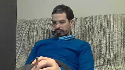 Snapshot of longnight5 chatting on February 10, 12:08 am Alejandro Rulitos Twitter longnight55 Intagram 5longnight5 online show from February 10, 12:08 am