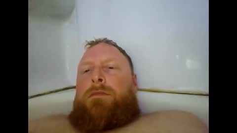 Snapshot of longshlong54321 chatting on September 13, 6:40 pm Come in to talk stay for the cock lol online show from September 13, 6:40 pm