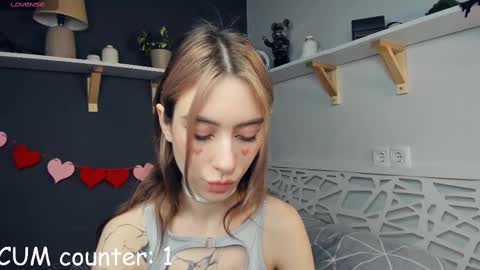 Hanna online show from February 14, 1:18 pm