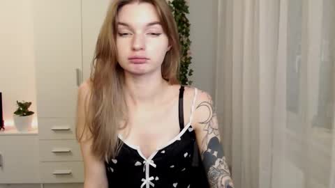 Luna online show from November 8, 2:17 pm