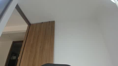 Snapshot of loovelymiia_ chatting on October 14, 7:36 pm Mia Aniston online show from October 14, 7:36 pm