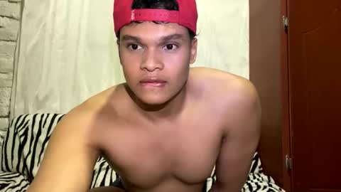 Snapshot of lopezx26 chatting on February 19, 2:33 am Ken Lopez online show from February 19, 2:33 am