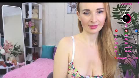 LoraColins online show from January 23, 8:56 pm