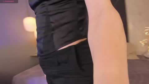 Loren online show from March 8, 2:08 pm